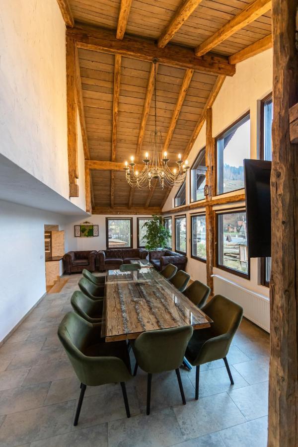 Ranger Chalet Moeciu De Sus Exteriér fotografie